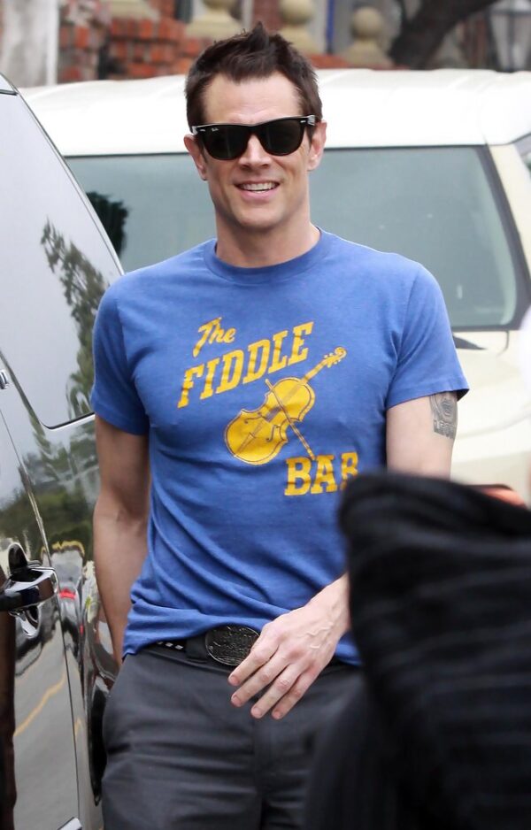 Johnny Knoxville The Fiddle Bar T-Shirt